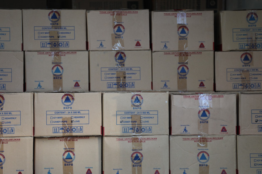Bantuan logistik yang akan dikirimkan menuju lokasi terdampak gempa M5,6 Kabupaten Cianjur, Senin (21/11).