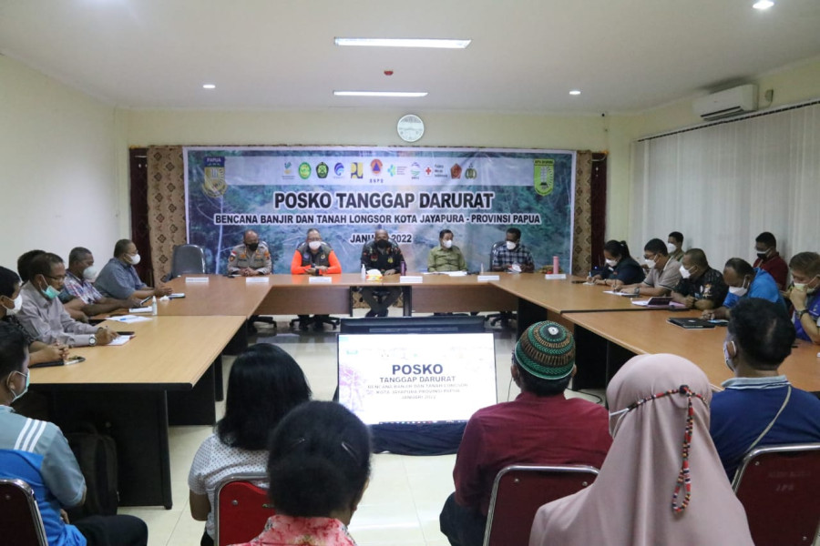 BNPB memberikan bantuan Dana Siap Pakai (DSP) sebesar 250 juta kepada pemerintah daerah Kota Jayapura untuk percepatan penanganan bencana banjir dan tanah longsor di Kota Jayapura, Provinsi Papua.