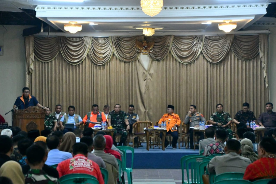 Suasana Rapat Koordinasi Percepatan Penanganan Rehabilitasi dan Rekonstruksi pascagempa Cianjur, di Aula UNPI, Kabupaten Cianjur, Jawa Barat pada Kamis (19/1).