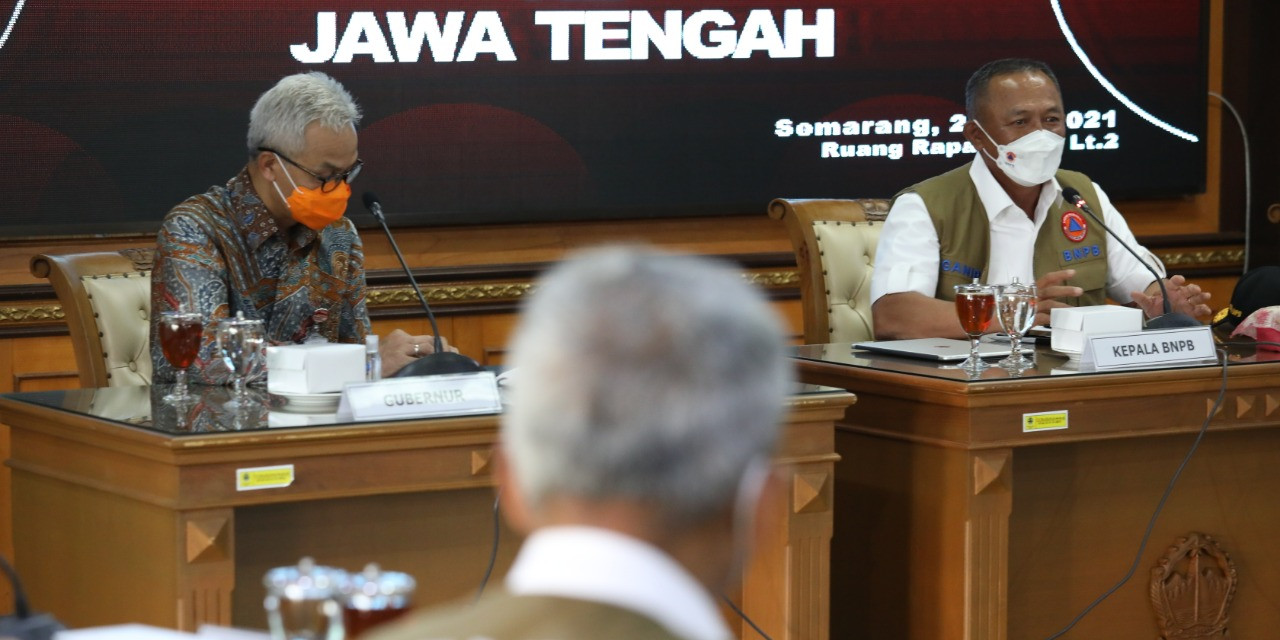 Lonjakan Kasus COVID-19 di Jateng, Begini Laporan Gubernur Kepada Ketua Satgas Ganip Warsito