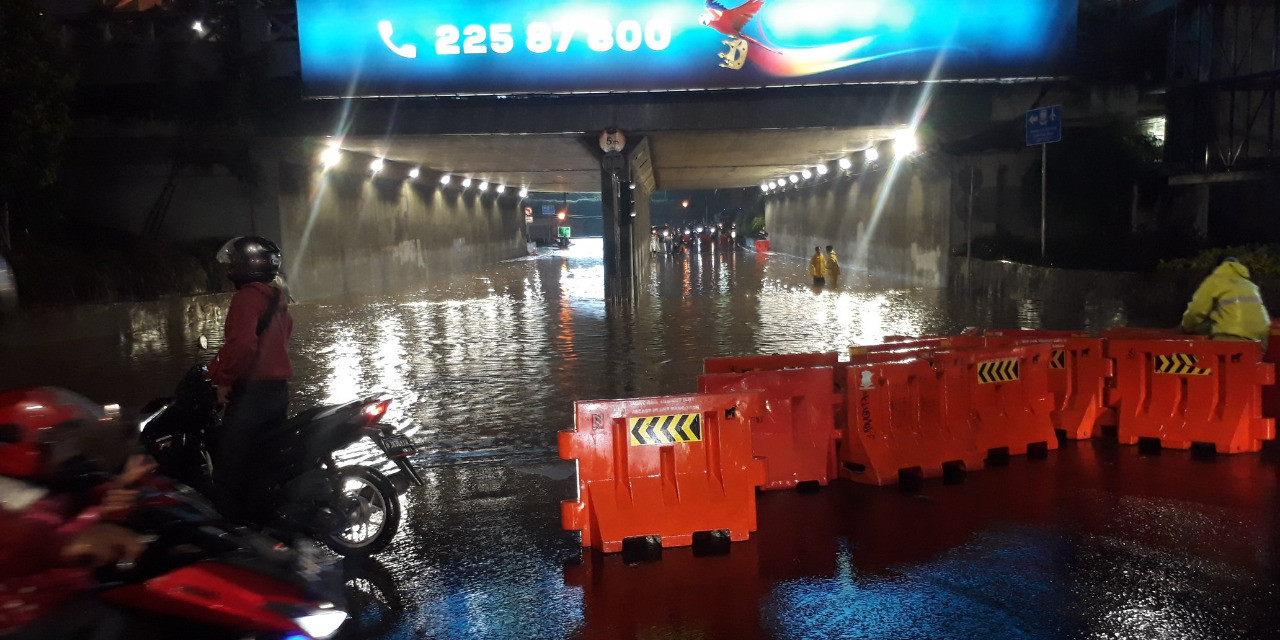 Hujan Selama Tiga Jam, Sejumlah Ruas Jalan di Ibu Kota Tergenang Air