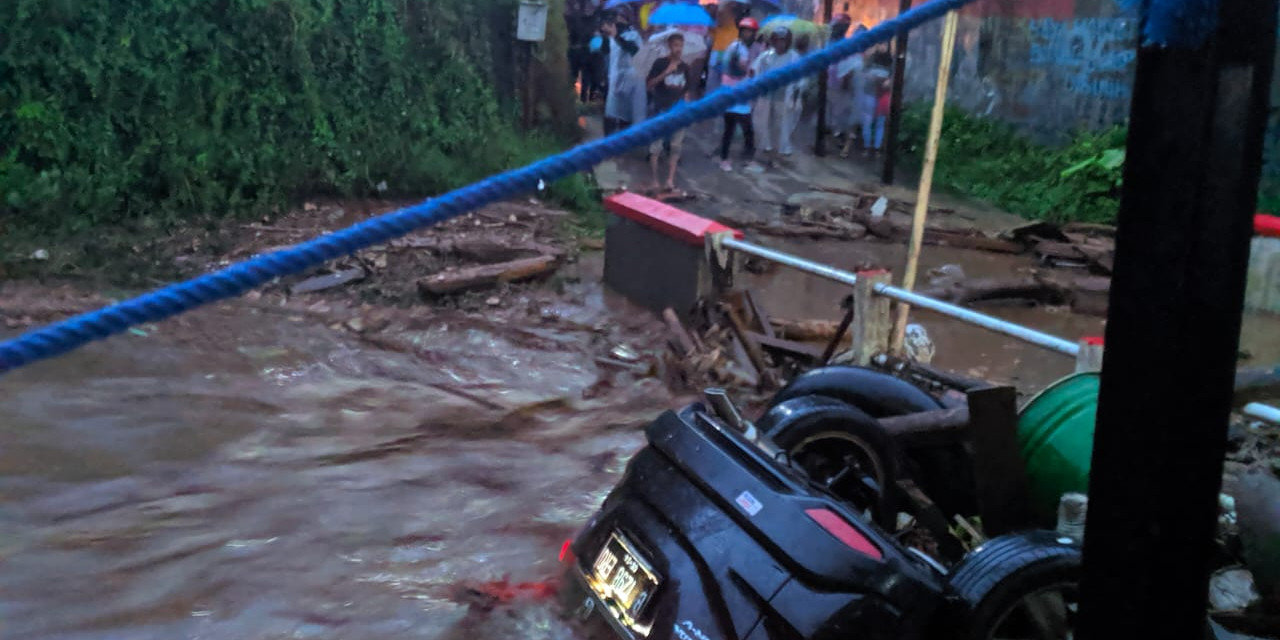 [Update] – Dua belas Rumah Hanyut Saat Banjir Bandang di Kecamatan Cicurug