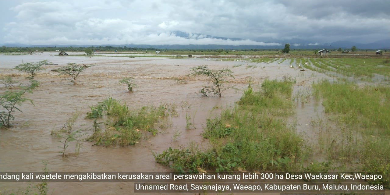 BPBD Buru Lakukan Pendataan di Wilayah Terdampak Banjir dan Angin Kencang