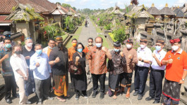 Kunjungan Utusan Khusus PBB untuk Pengurangan Risiko Bencana ke Lokasi Field Trip GPDRR di Bali